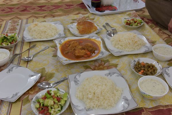 イラン・イスラム共和国「イラン」の写真：バンダレトルキャマン
知り合った方のご自...