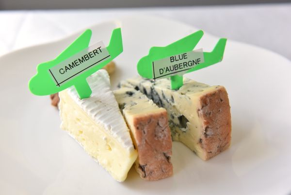 ベトナム「ベトナム」の写真：VN、チーズもなかなか。ブルードーヴェル...