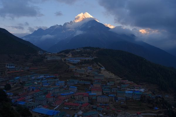 ネパール「ネパール」の写真：ナムチェバザール到着。
高度約3400...