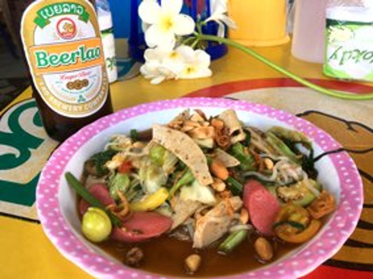 ビエンチャン。
昼ビアラオに、美味かった食べ物。