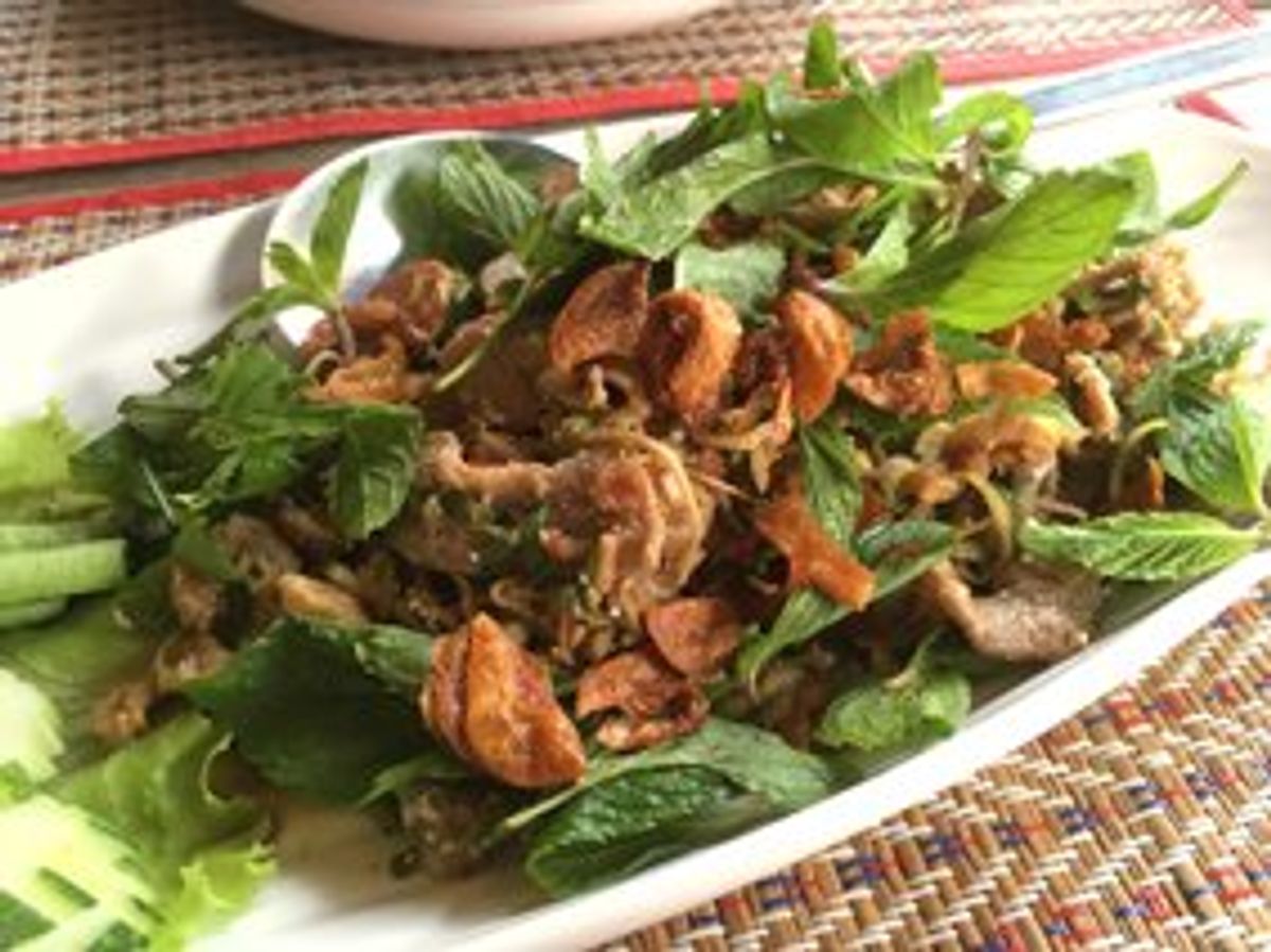 ビエンチャン。
昼ビアラオに、美味かった食べ物。