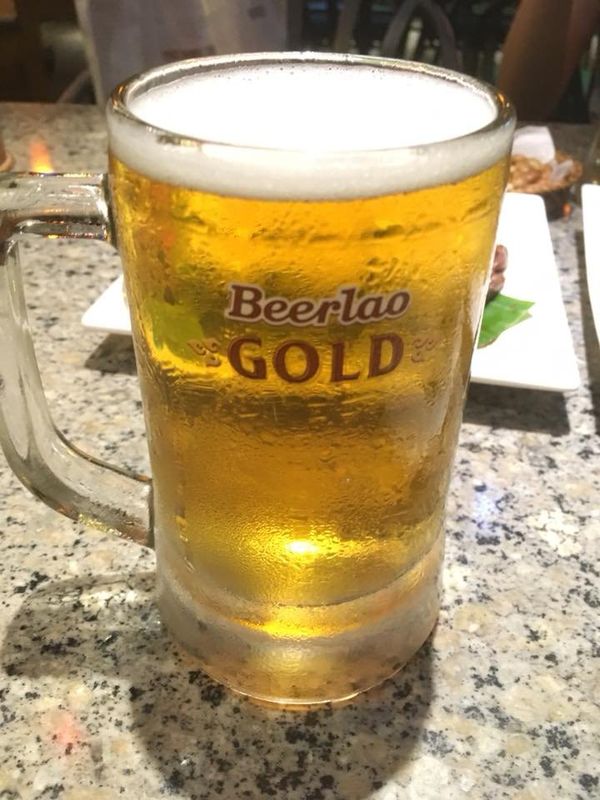 ラオス人民民主共和国・ルアンパバーン「ラオス」の写真：ビエンチャン。大好きなビアラオの生、ゴー...