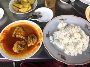 本土に戻り、メコン川のうちの一本(sông cổ chiên)にかかる橋(...