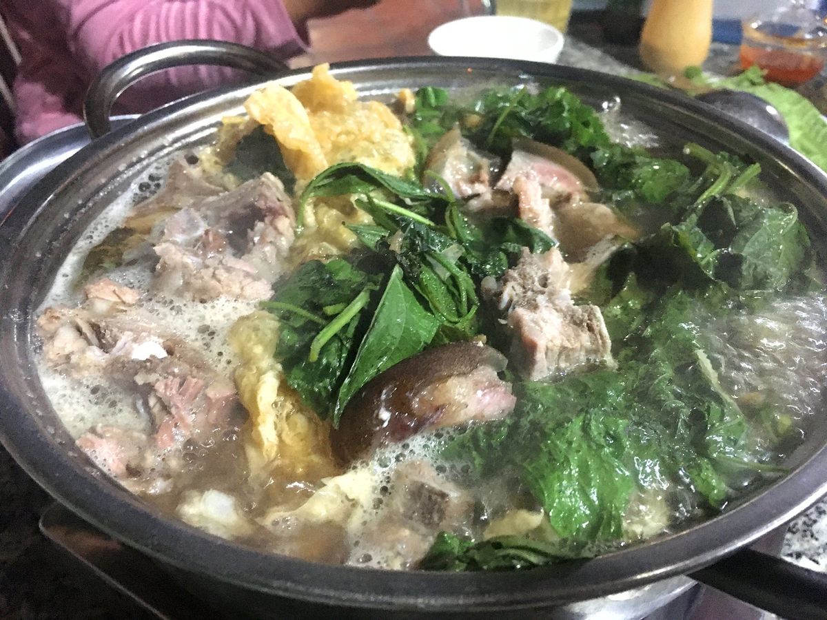 本土に戻り、メコン川のうちの一本(sông cổ chiên)にかかる橋(...