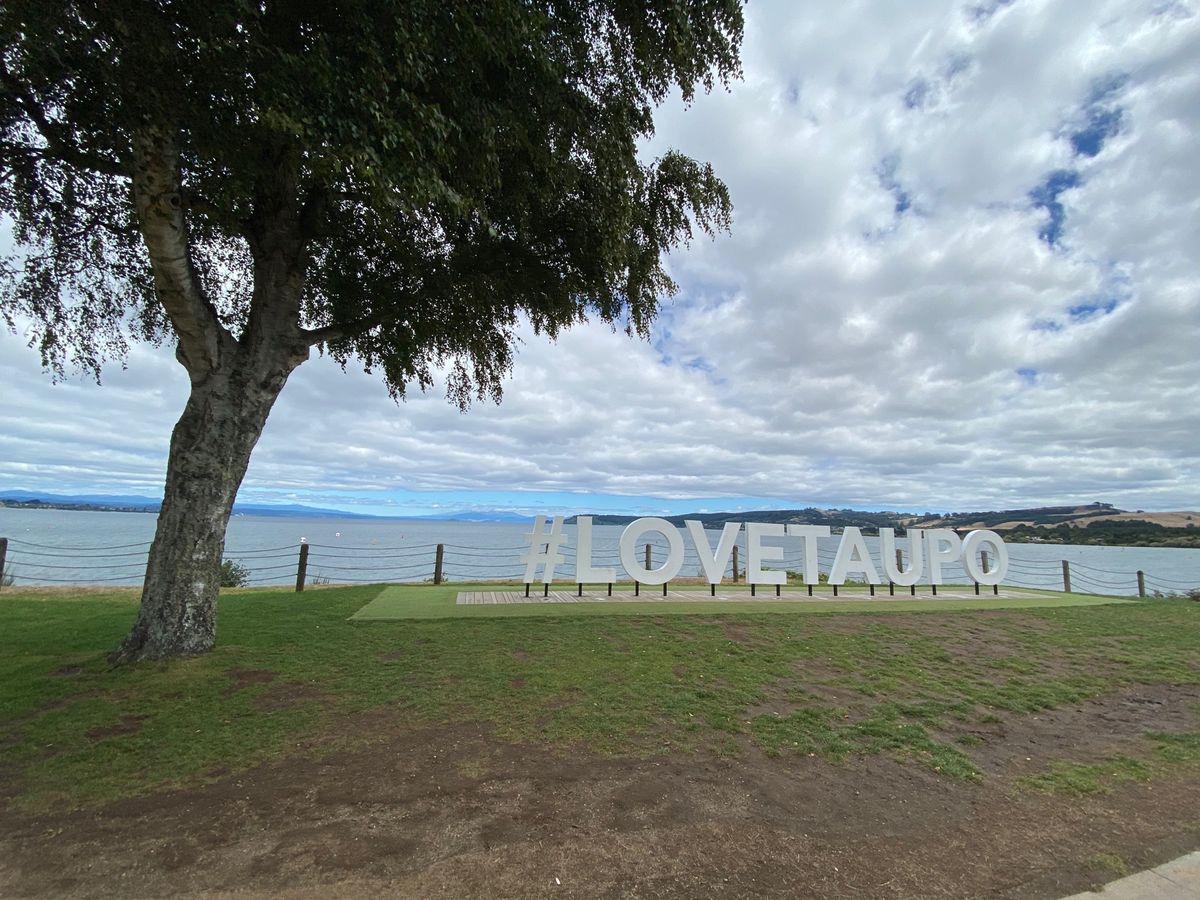 タウポ&オークランド