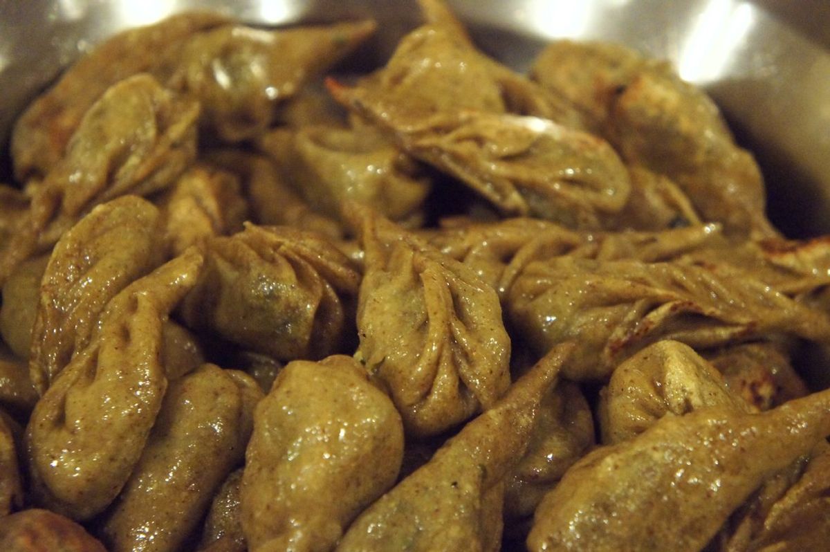 ティンプー、夕食、蕎麦を使った餃子など
役所件お寺のゾン