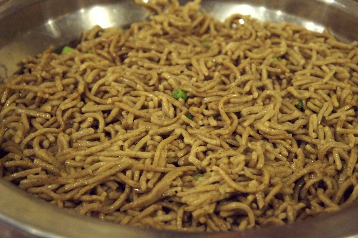 ティンプー、夕食、蕎麦を使った餃子など
役所件お寺のゾン