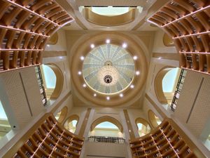UAE Presidential Palace 

めちゃくちゃカッコいい...