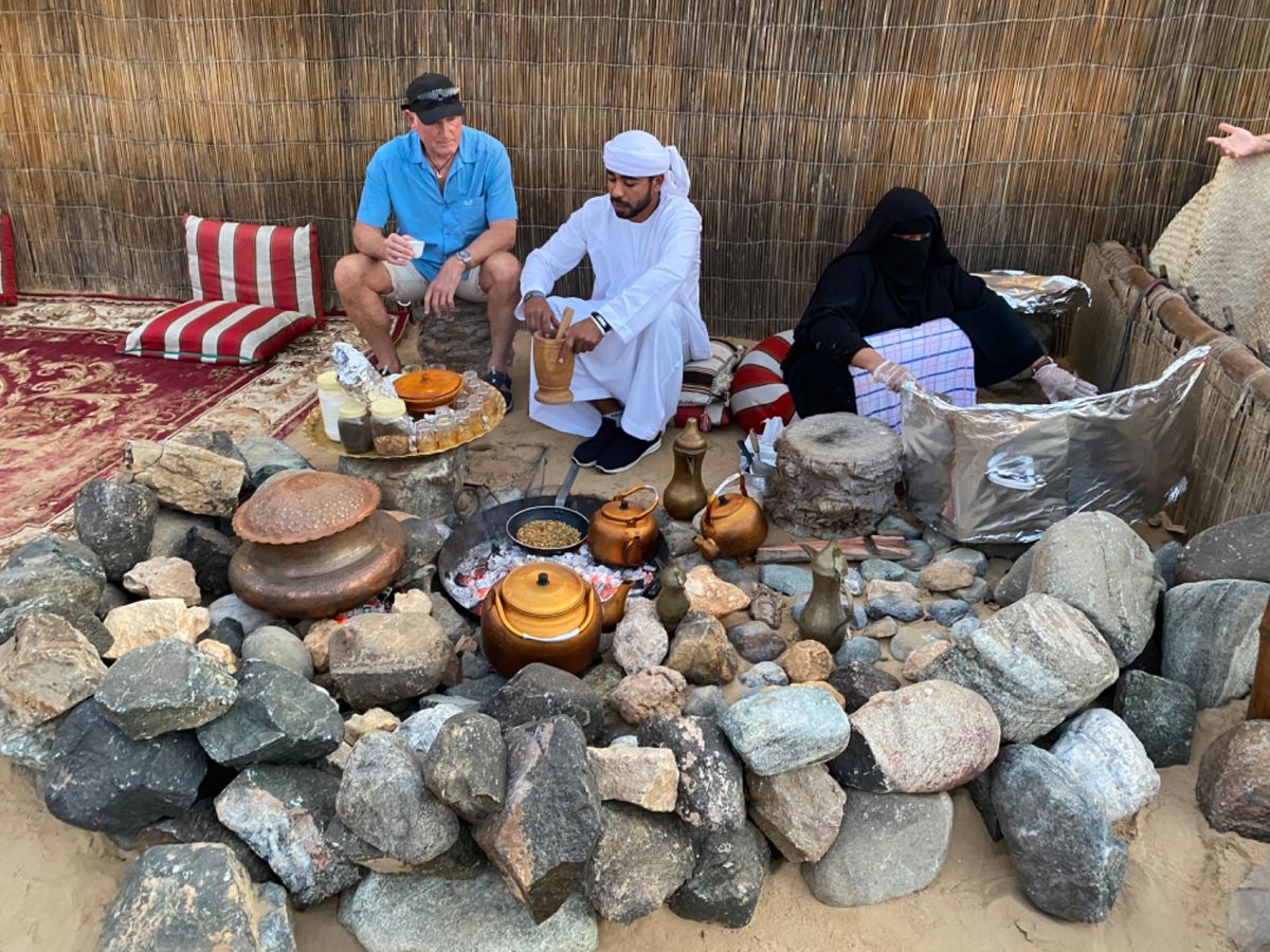 ベースキャンプで念願の鷹🦅と初対面
かっこいい😍

着いたらまずオヤツでお...