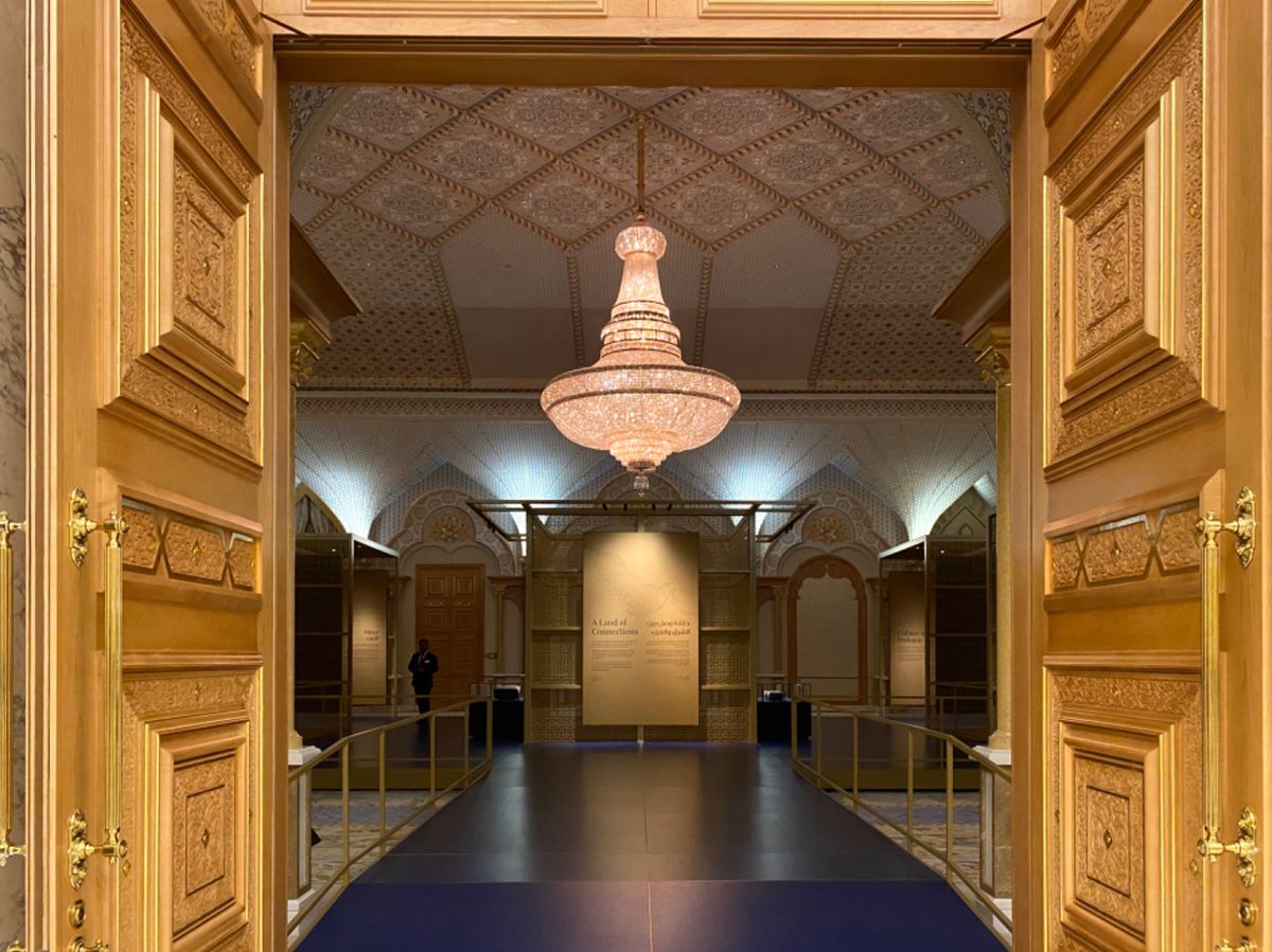 UAE Presidential Palace 

細かいモザイクの模様
...