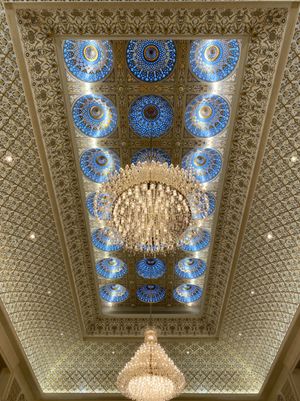 UAE Presidential Palace 

細かいモザイクの模様
...