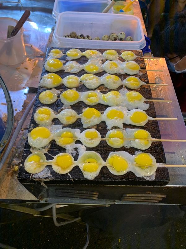 マレーシア「世界遺産の街　マラッカへ」の写真：ナイトマーケットでは今まで見たことないよ...