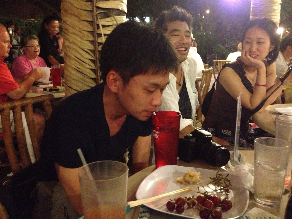 到着初日のディナー