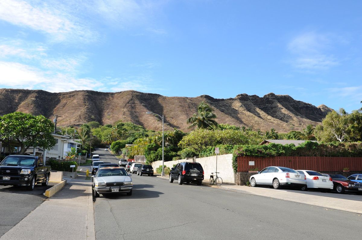 ワイキキからダイヤモンドヘッドまで散歩してみました。