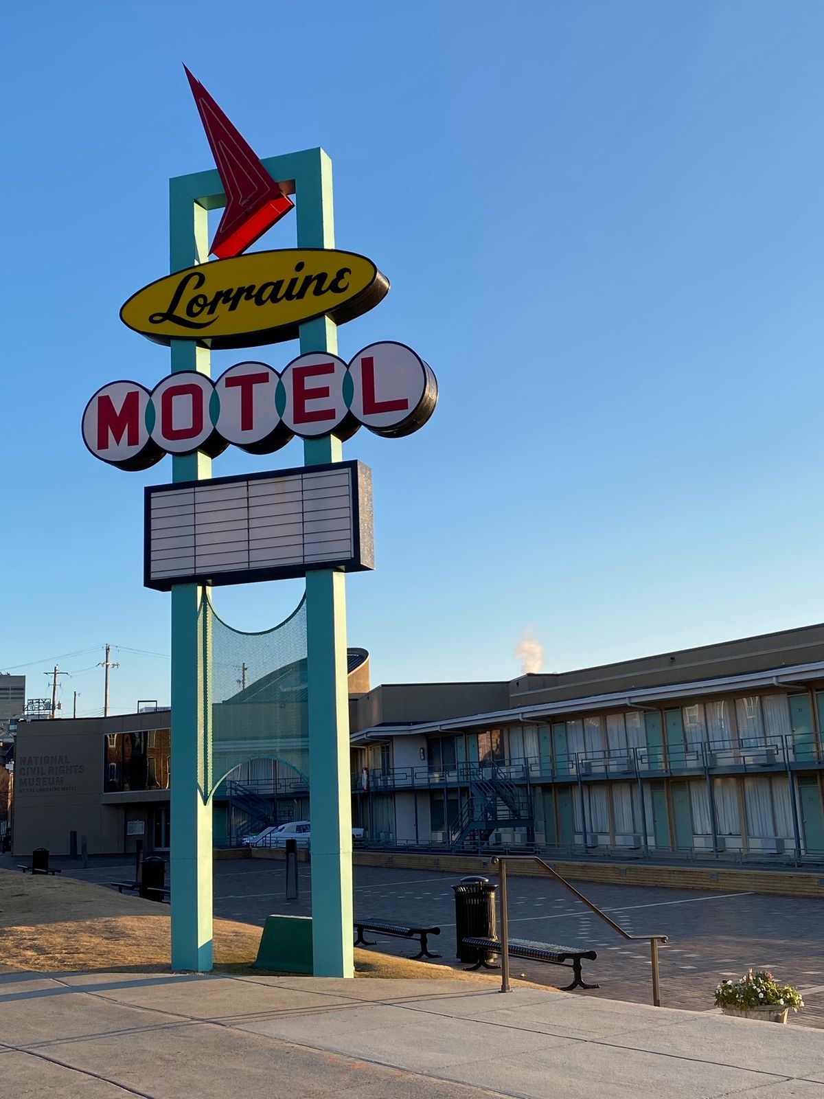 キング牧師暗殺の地ロレインモーテル
306号室は当時のまま保存されている....