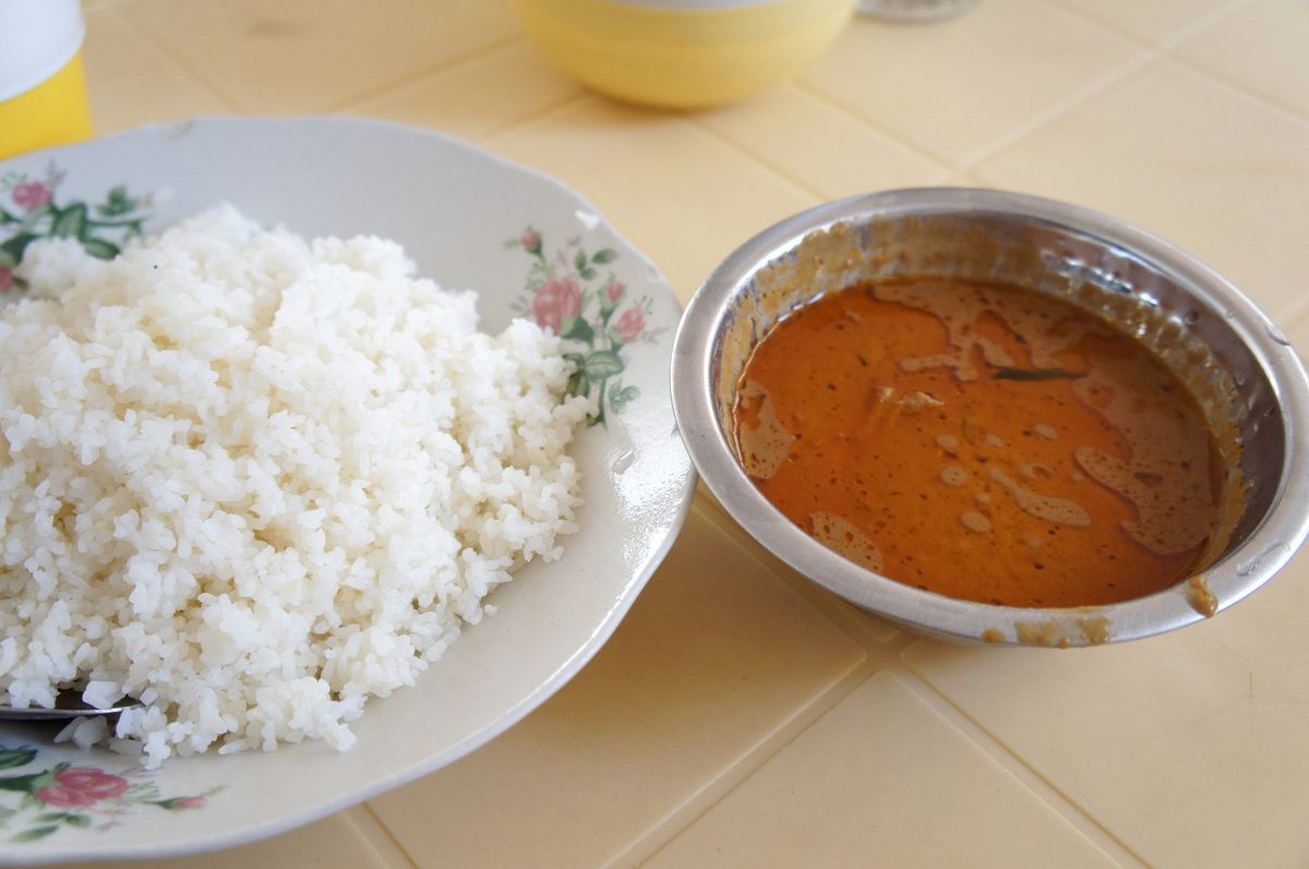 ブルキナファソ。
食べ物もなかなか美味しい。写真ないのですが、納豆のような...