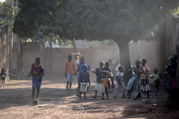 ベトナム「ブルキナファソ、フランス(トランジット)、ベトナム(トランジット)」の写真：ワガドゥグー市内