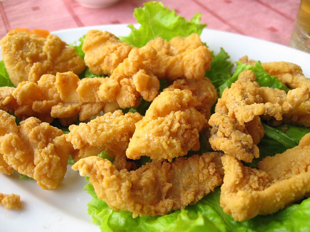 牡蠣のグリル hào nướng、イカの唐揚げ mực chiên giò...