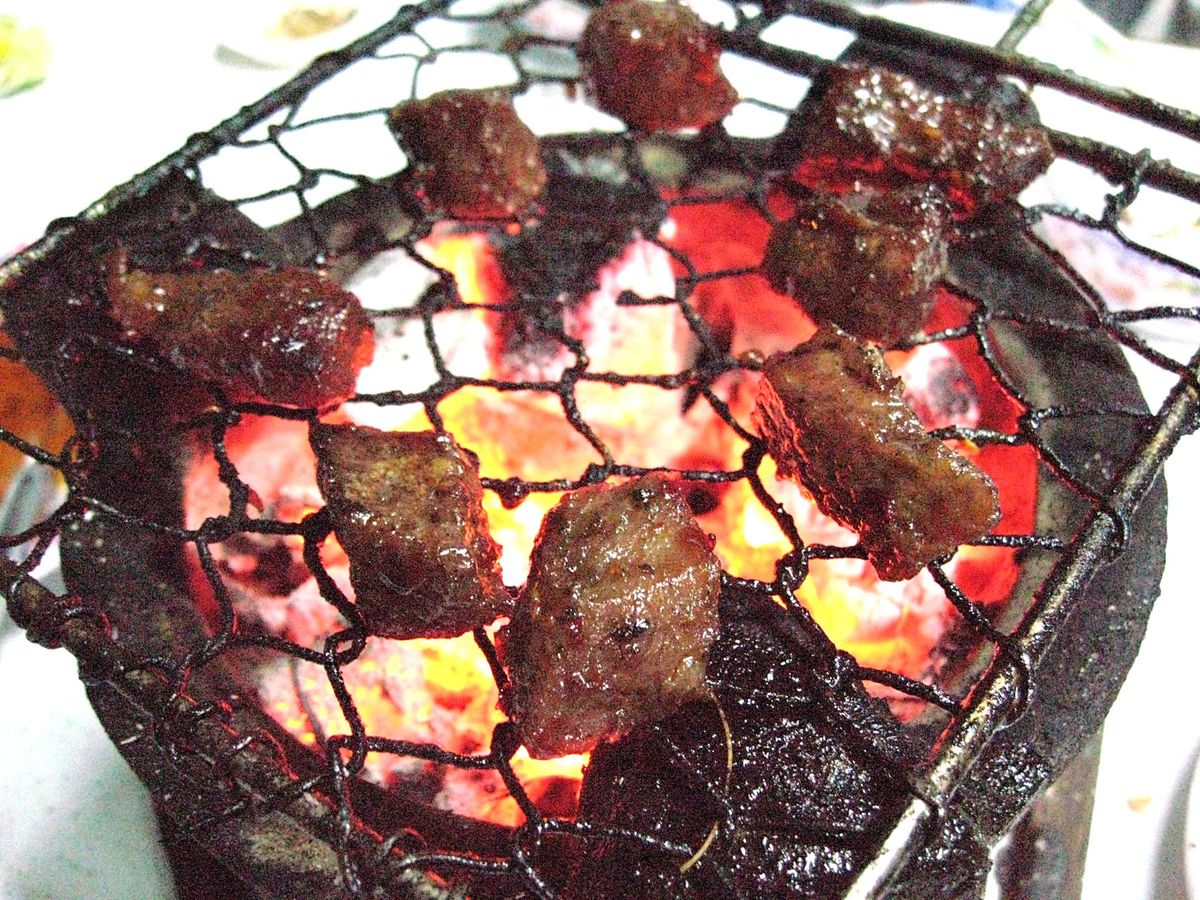 ニャチャン、パッションフルーツとリュウガンなどの砂糖漬け trái cha...