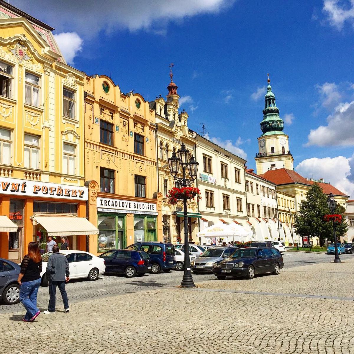 クロメルジーシュ、プラハの街並み、聖ヴィート大聖堂のステンドグラス、クロメ...
