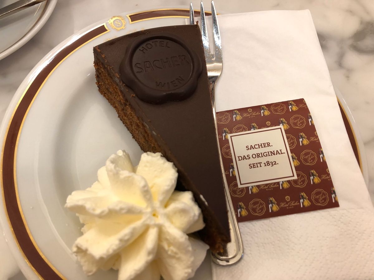 ウィーンで食べたもの！

カツレツ！
トルテ！
ビール！