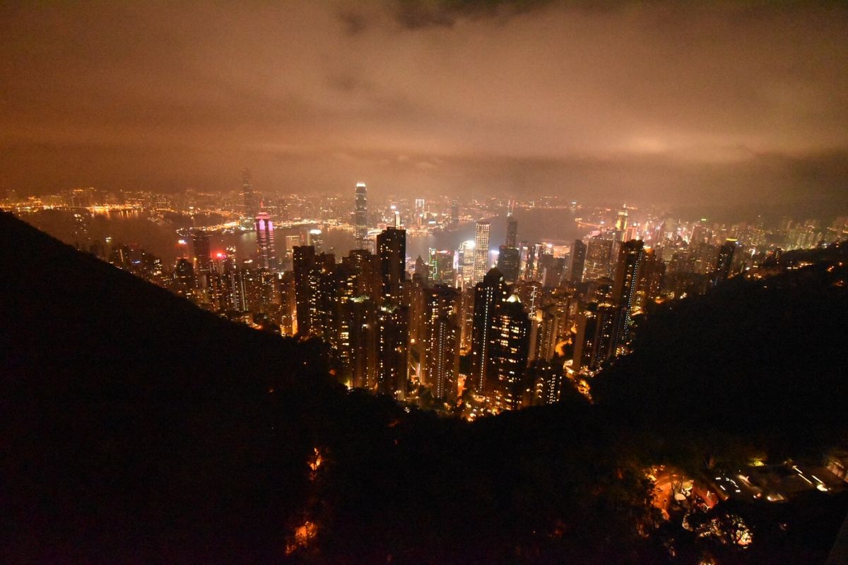 香港の夜景！

香港っていうと看板が道路にめっちゃ出てるっていうイメージだ...