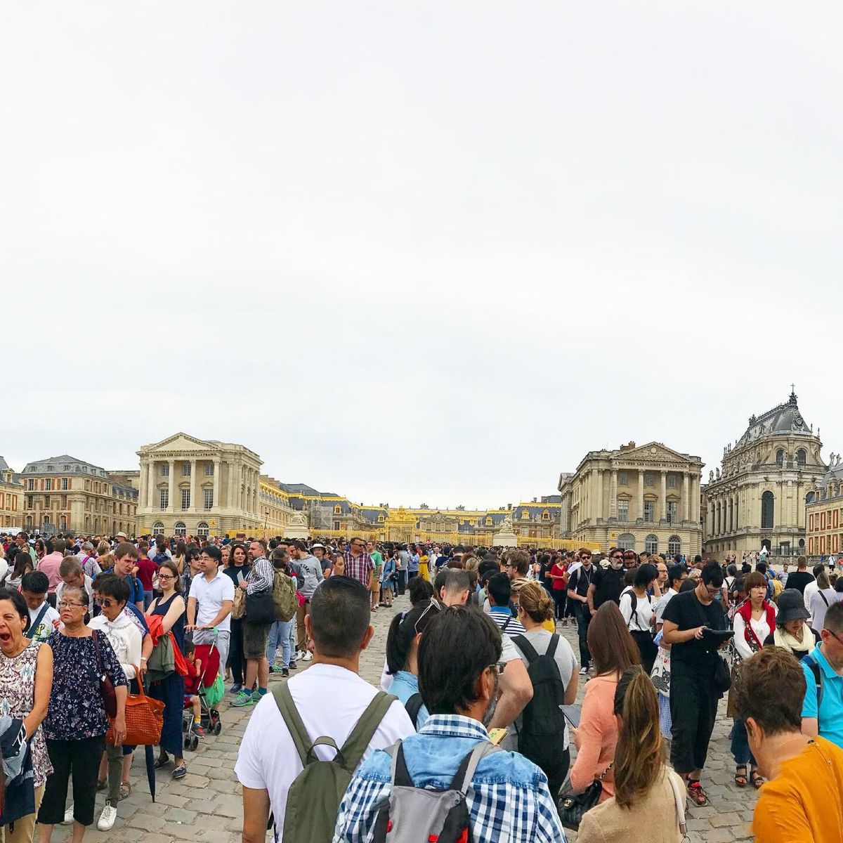 1日ヴェルサイユ宮殿
音声ガイド全部聞いたらものすごく時間がかかった😅
こ...