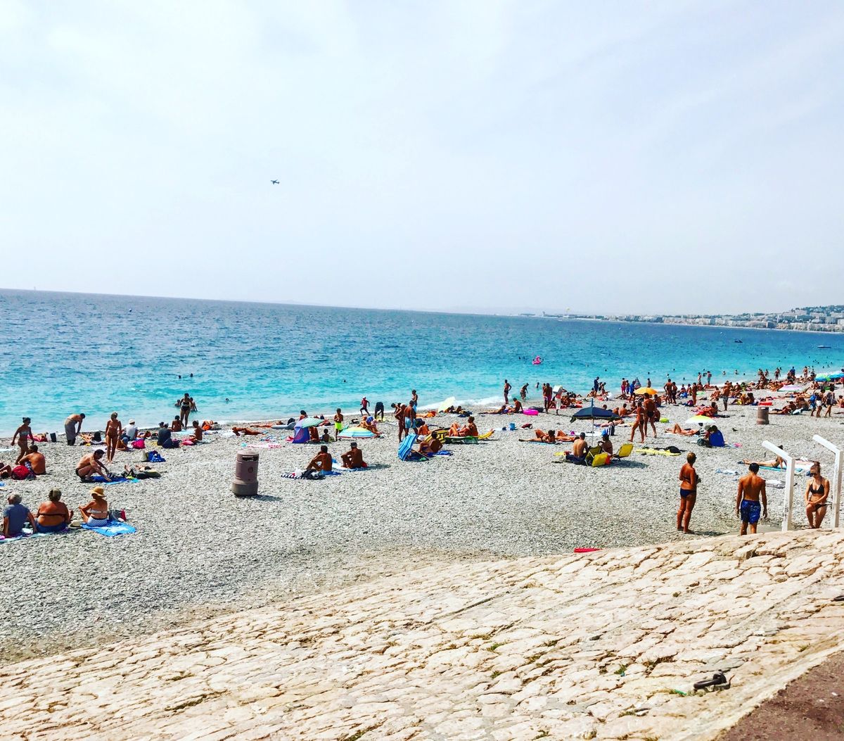ニースでバケーション
昼から夕方までビーチで寝てた🏖
