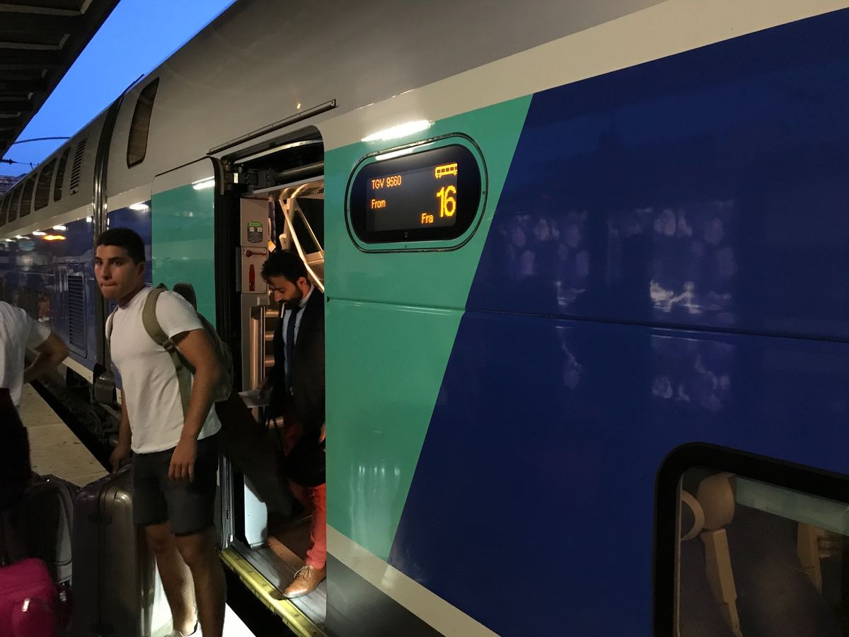 60分遅れでマンハイムに到着したTGV
ぶっ飛ばして30分遅れを短縮してパ...