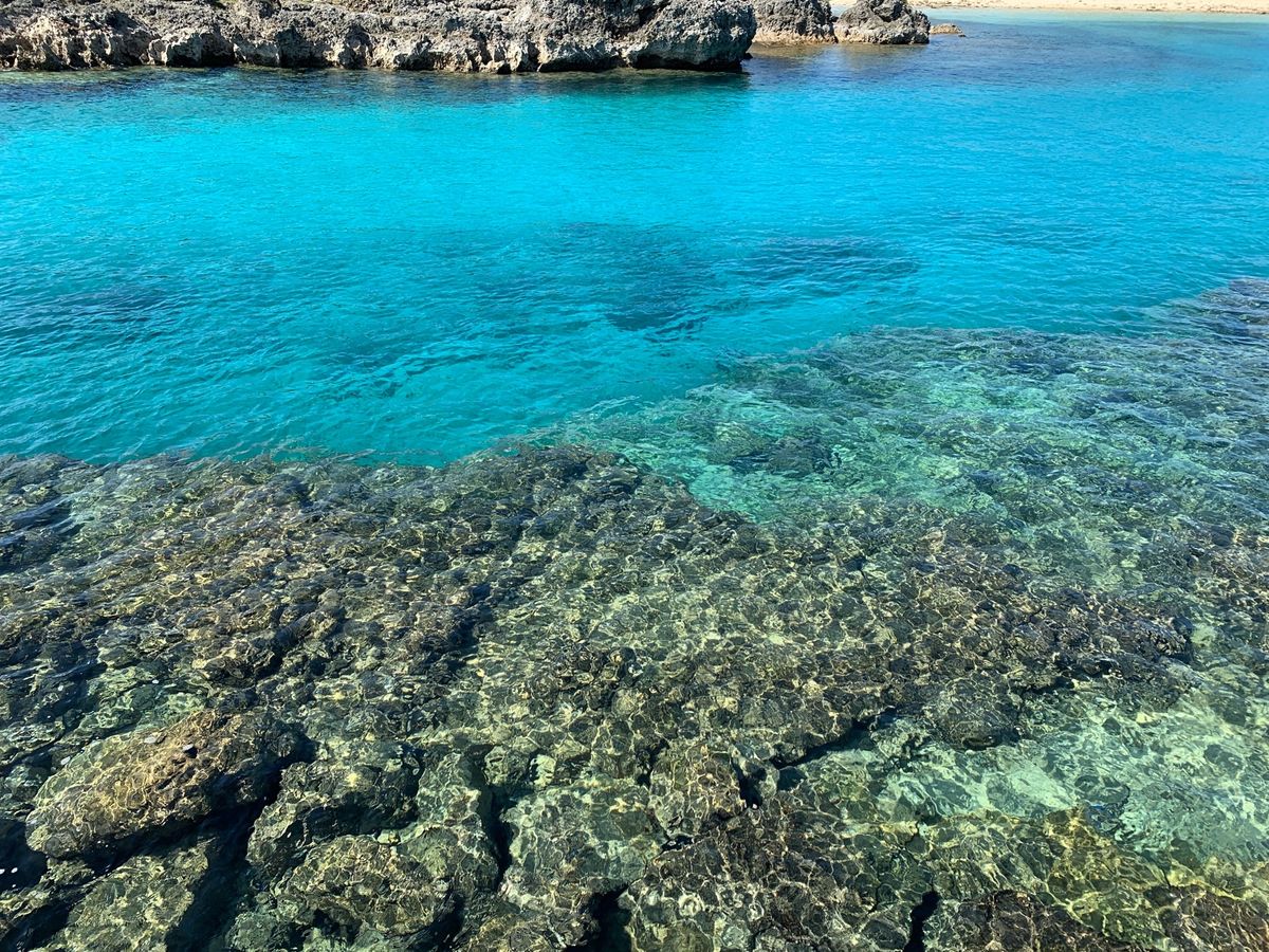伊良部島の渡口の浜
空は快晴☀️ 最高の海の色です。