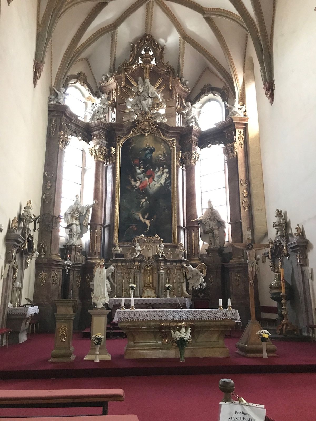 車で1時間で他の国に行けるってすごいよね