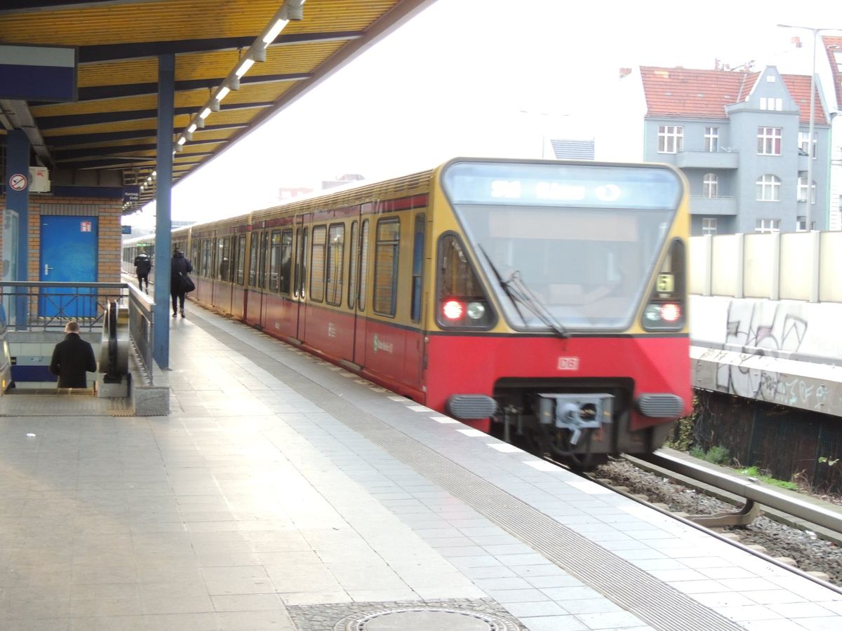 プラハから列車でベルリンに到着