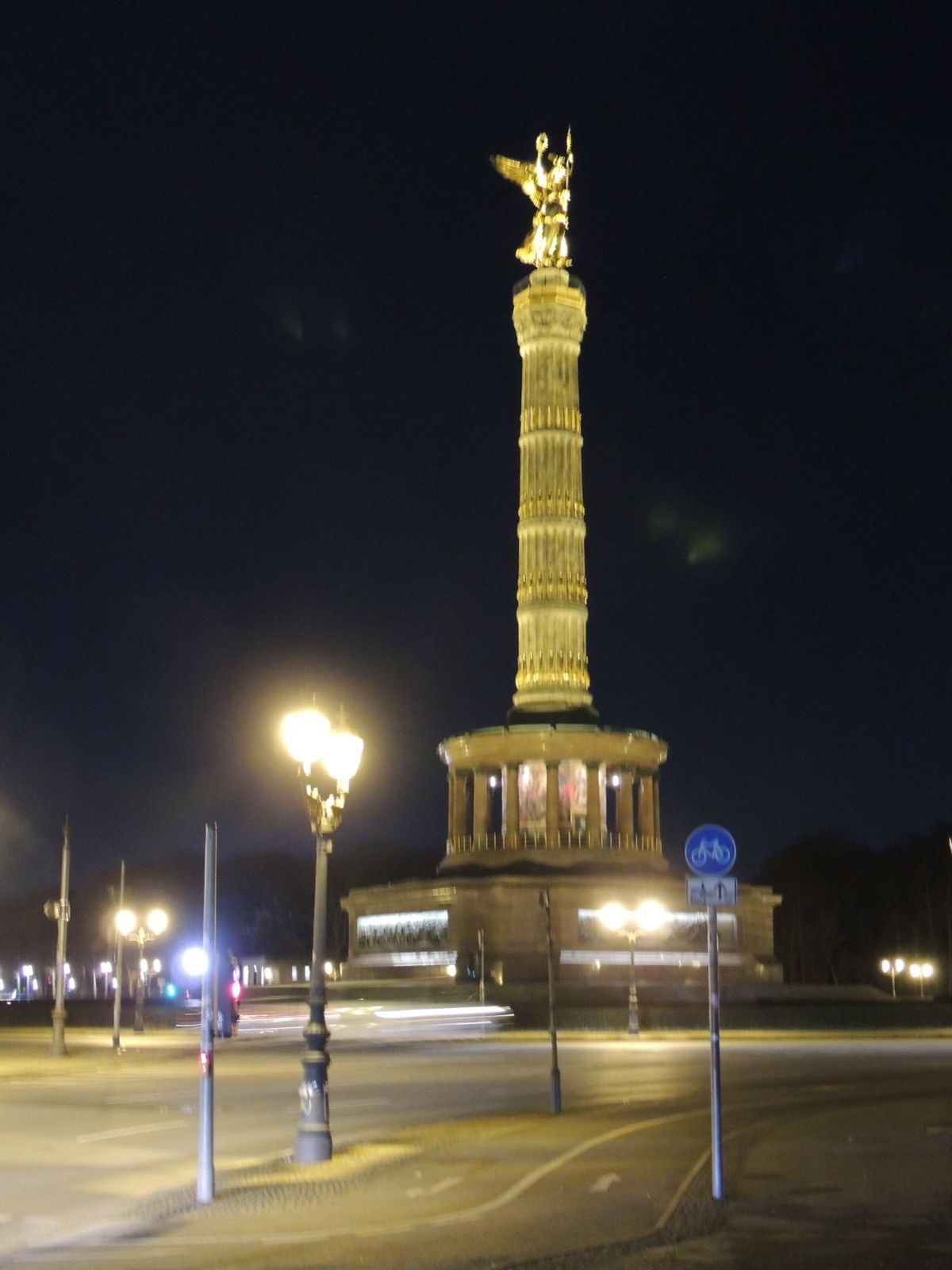 戦勝記念塔(Siegessäule)