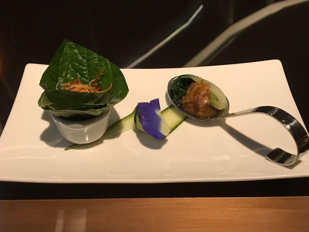 バンヤンツリーホテル🏨
高級創作タイ料理　Saffron①