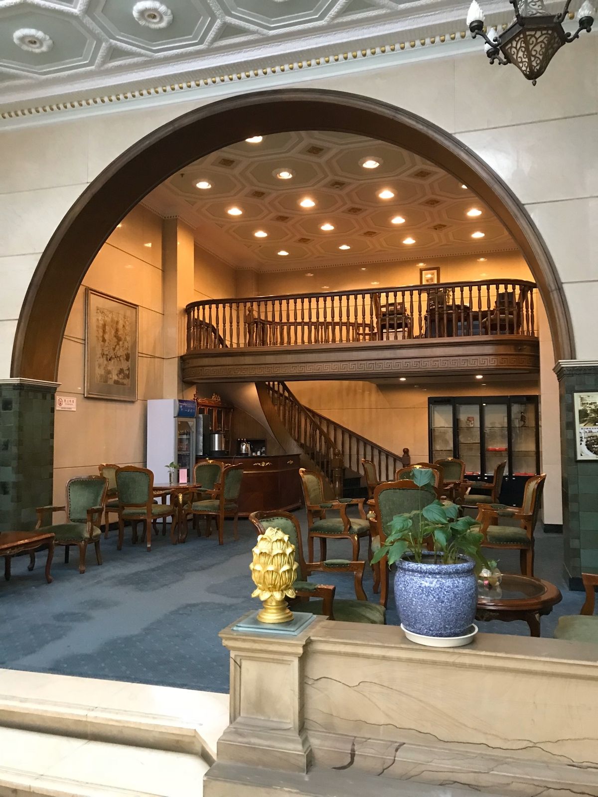 旧満州
日本人が建築したホテル🏨
遼寧賓館