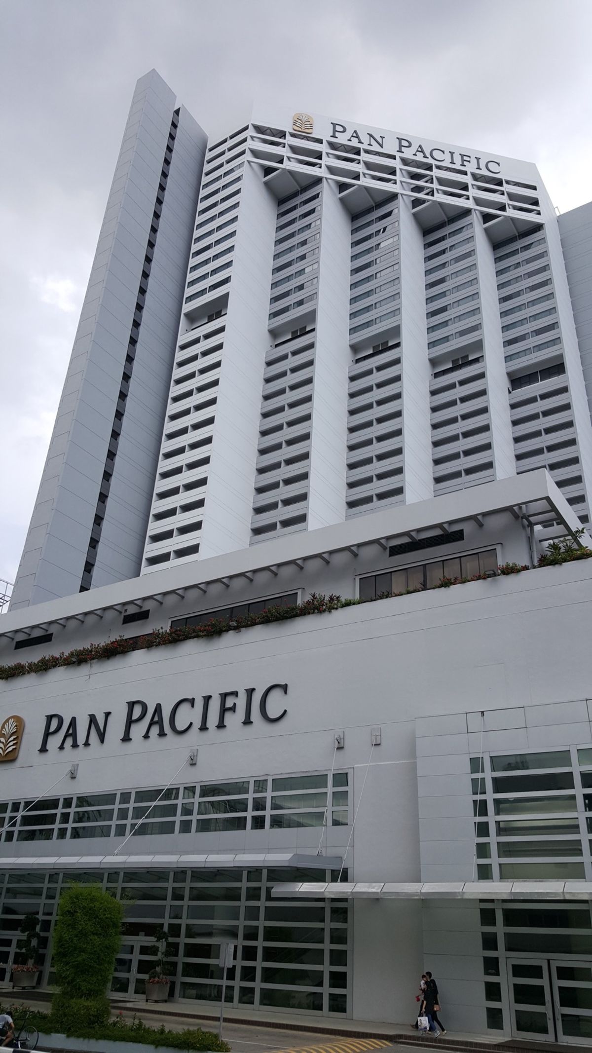 ラッフルズホテルと２５年前に宿泊したパンパシフィックホテル🏨