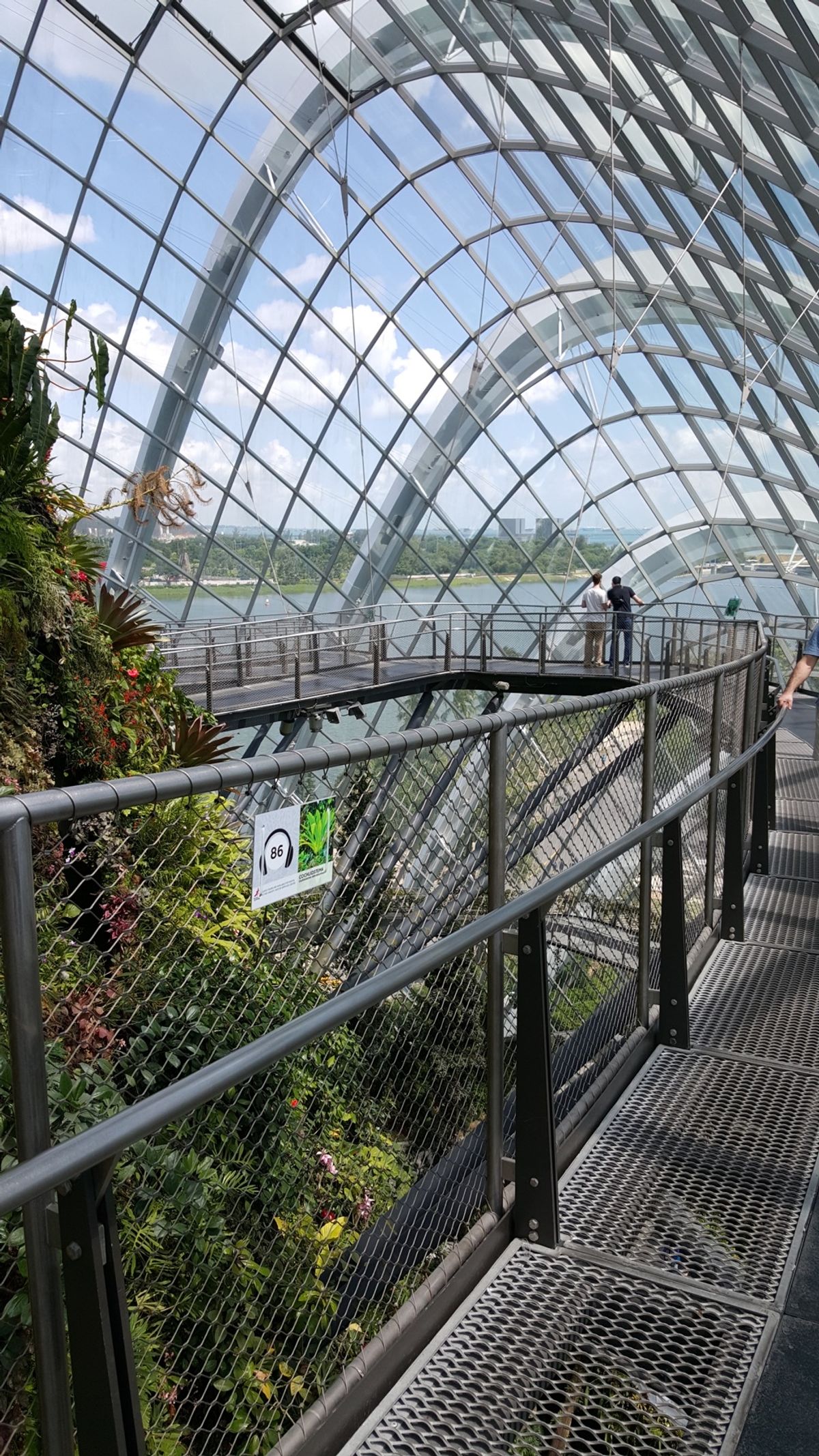 ガーデンズ・バイザ・ベイ②