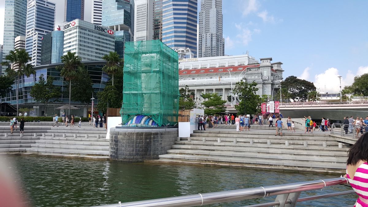 マーライオン修理工事中👷‍♀️