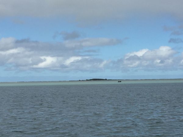 アメリカ(米国)「ハワイ　オアフ島」の写真：サンドバー　