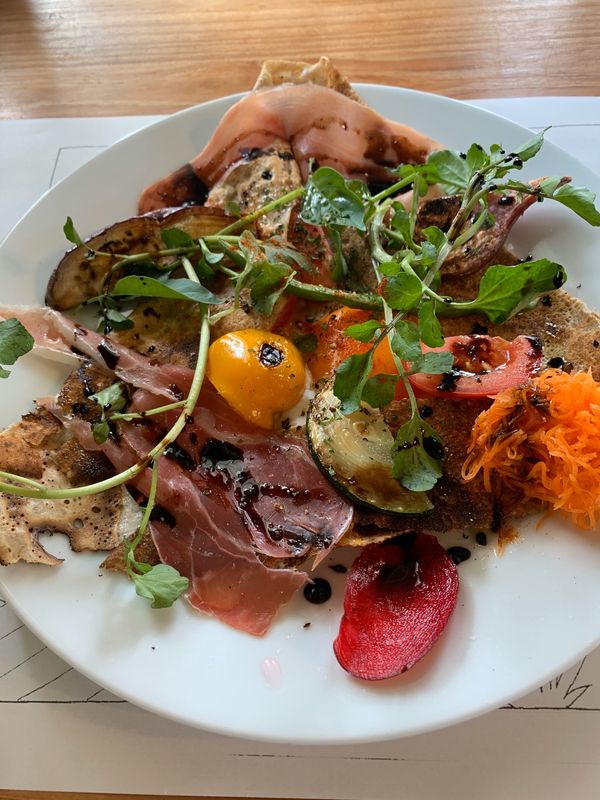 日本・日光「栃木へ！女子旅‼︎」の写真：那須高原でガレットランチ🍴前菜のキッシュ...