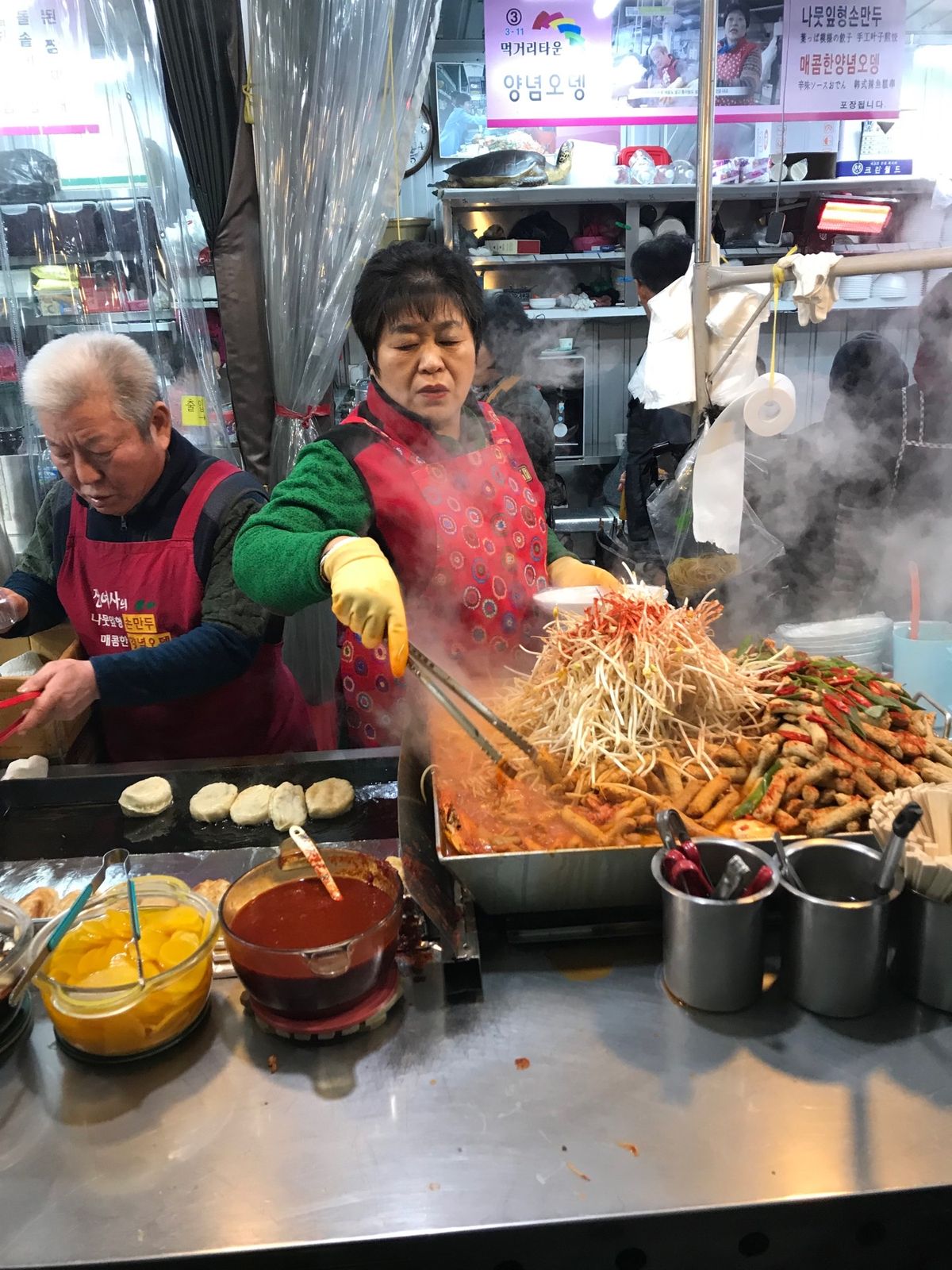 韓国第3の都市　テグ には初めての訪問
熱い辛い美味いの料理に大満足