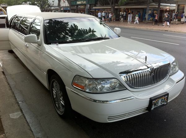 アメリカ(米国)・ホノルル「初ハワイ」の写真：帰りはなぜかリンジムタクシーが迎えに来て...