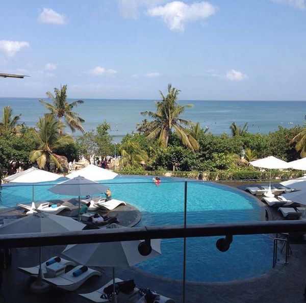 インドネシア・バリ島「バリ島一人旅」の写真：クタビーチでシンバという現地のサーファー...