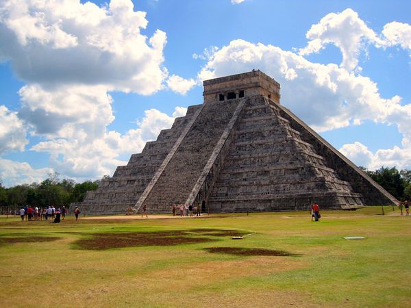メキシコ・グアナファト「メキシコ　自然も遺跡も料理も最高な国へ」の写真：真っ青なカリブ海が広がるカンクン
カンク...
