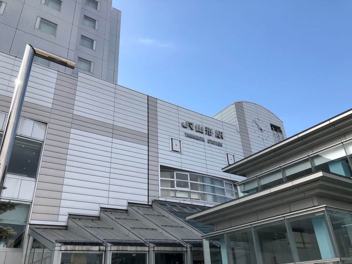 2日目は福島県へ
駅の近くにあった喜多方ラーメンを食べました、美味しい！
...