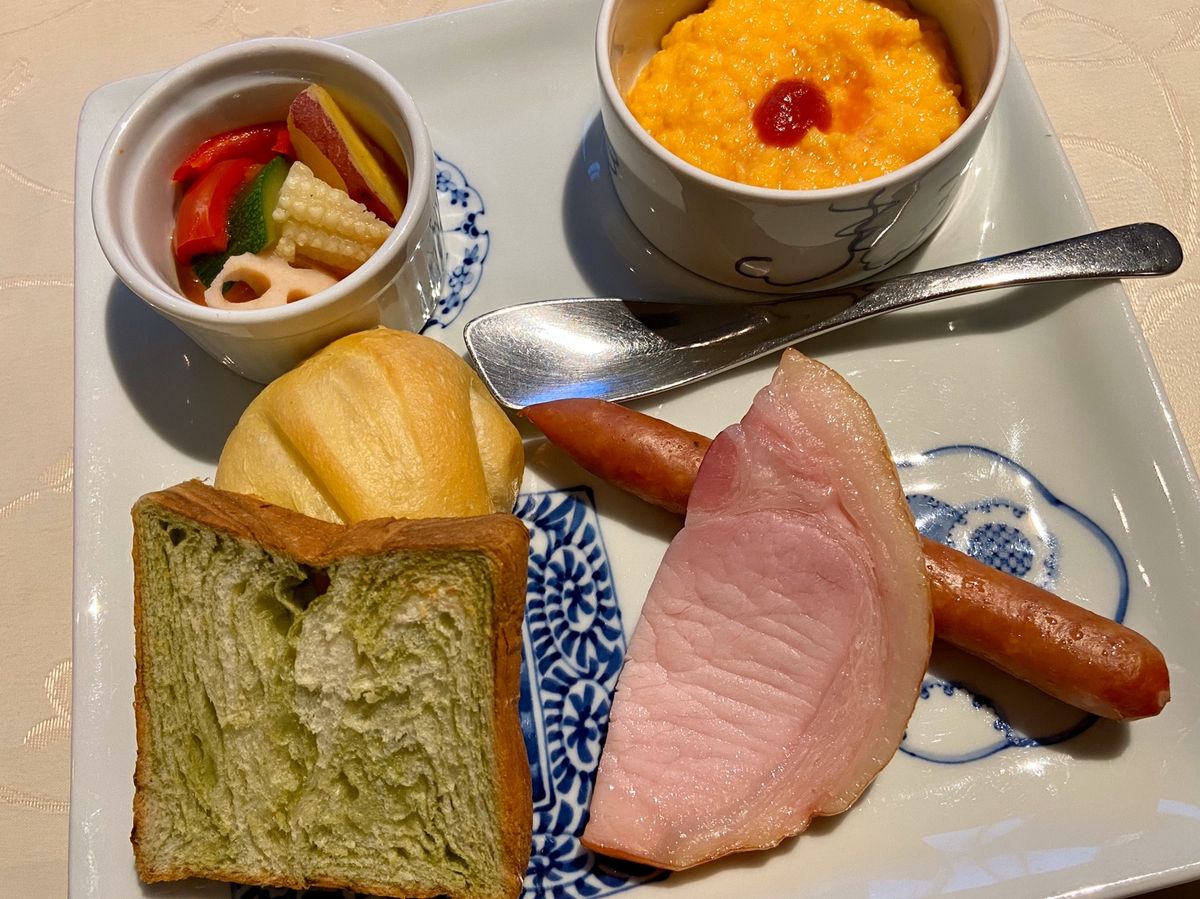 嬉野のツルツルスベスベ温泉に入ってからの夕食のイタリアン🇮🇹 朝食も本当に...