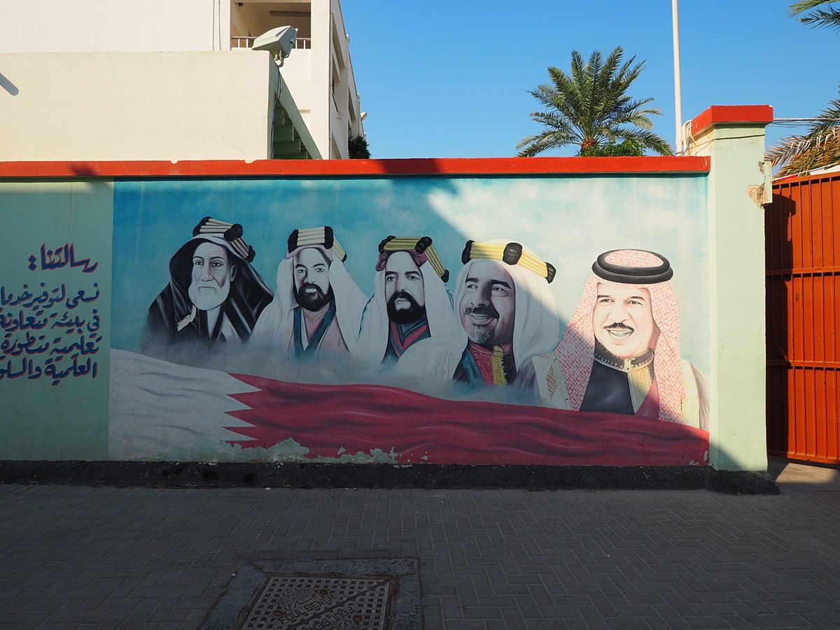 ドライブをすると、あちこちで油田採掘基地やプラントを見ることができる
有数...