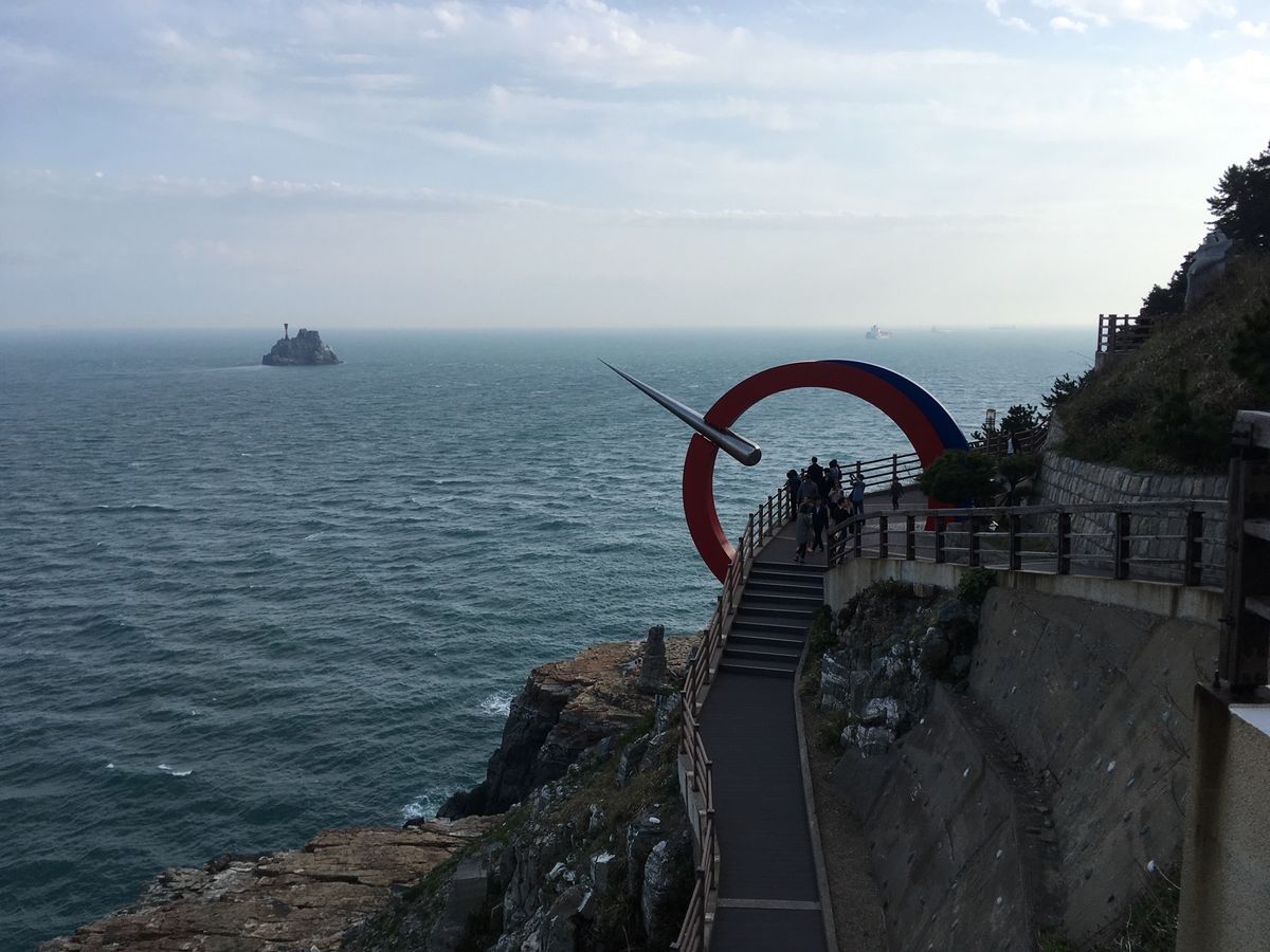 プサンのテジョンデ。海が一望出来る人気な観光地。ここも激混みだった。
プサ...