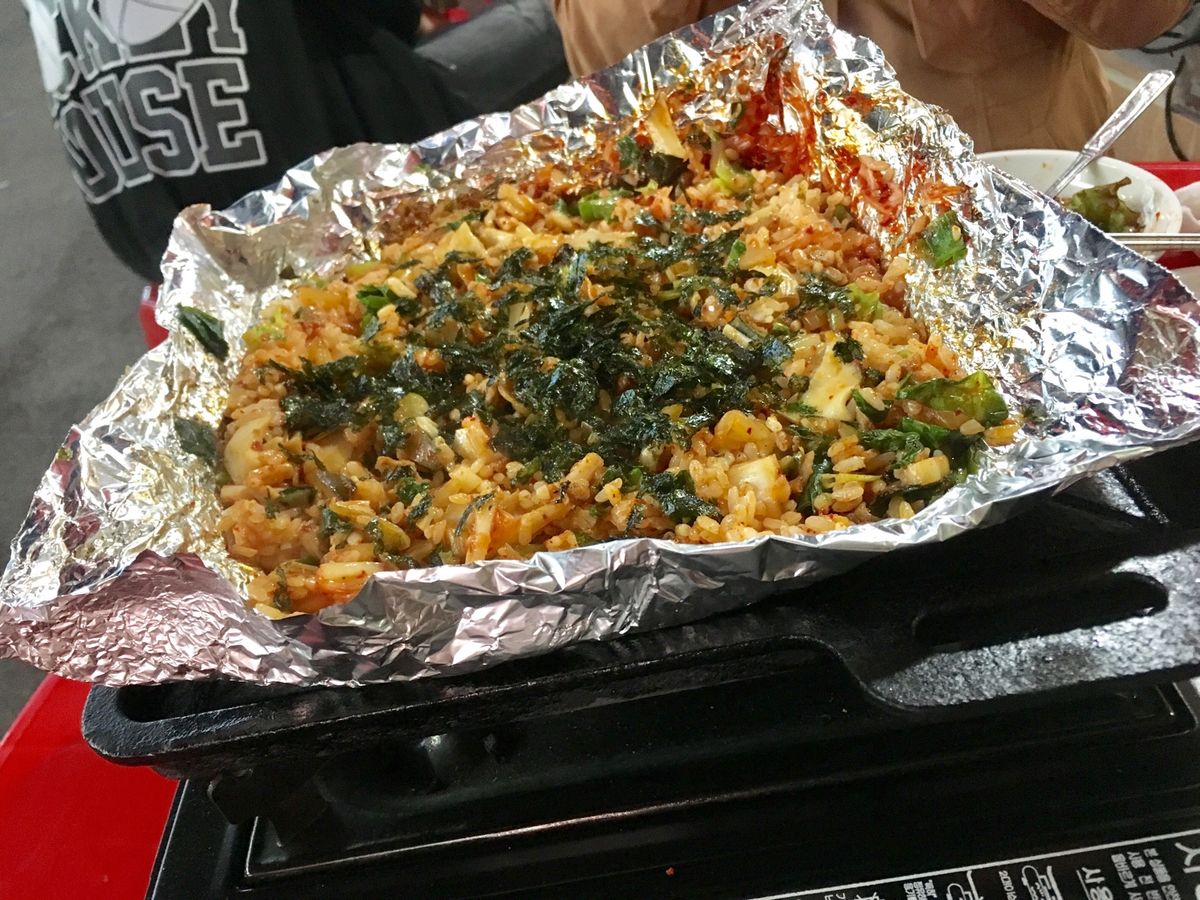 プサンのテジョンデ。海が一望出来る人気な観光地。ここも激混みだった。
プサ...