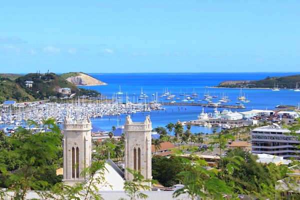 ニューカレドニア・ヌメア「ニューカレドニア　空と海の色がひとつになる島」の写真：ニューカレドニアは太平洋に浮かぶフランス...